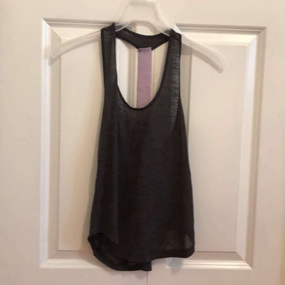 athletic top